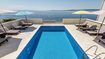 Udendørs pool, opvarmet pool
