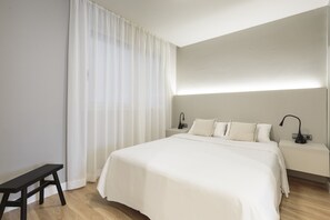 Individually decorated, individually furnished, free cots/infant beds - Casanova Apartments By Olala Homes (Barcelona)