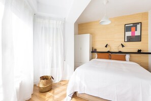 Individually decorated, individually furnished, free cots/infant beds - Wow Apartments By Olala Homes (L'Hospitalet de Llobregat)