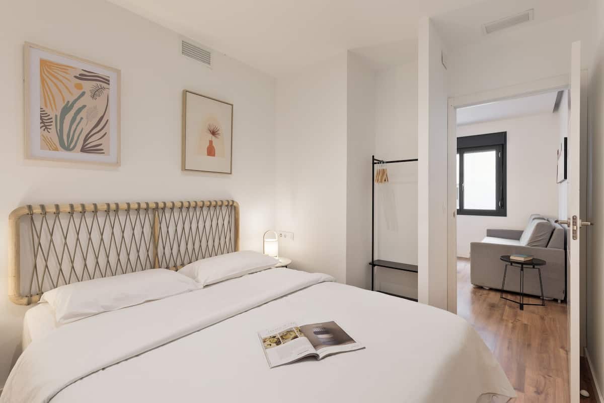 Appartement | 2 chambres, décor unique, ameublement unique, lit de bébé (gratuit)