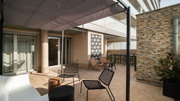 Lejlighed | Terrasse/gårdhave