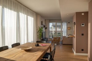 Exclusive Apartment | Living area