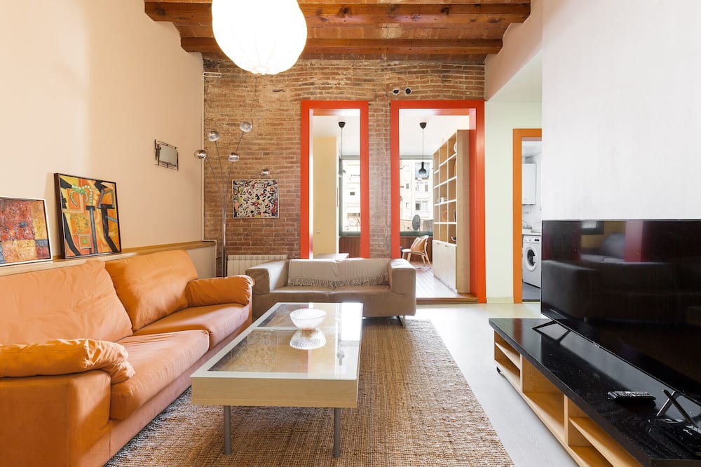 Moianes Apartment by Olala Homes