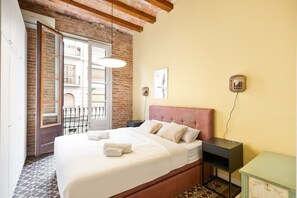 Apartamento | Cunas gratuitas, wifi gratis, ropa de cama
