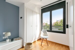 Televisión 50 cm con canales de televisión por cable