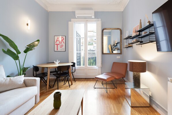Interior - Señor Urgell Apartment By Olala Homes (Barcelona)
