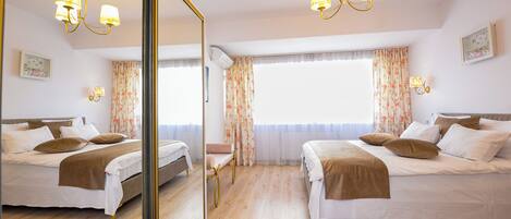 Bügeleisen/Bügelbrett, Internetzugang, Bettwäsche