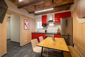 Apartment | Dapur peribadi | Peti sejuk mini, ketuhar gelombang mikro, ketuhar, dapur 