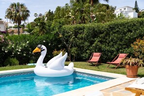 Pool - Apartment in Mijas Costa with Pool & Terrace (Mijas Costa)