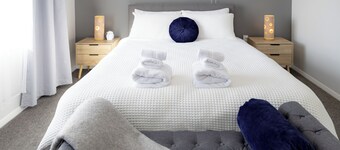 Newly renovated house! Near to the airport, hospital & Manawatu Arena