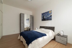 1 chambre, fer et planche à repasser, Wi-Fi, literie fournie