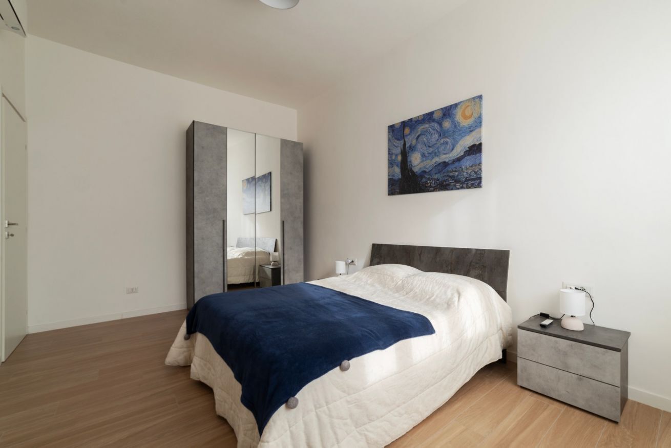 1 slaapkamer, een strijkplank/strijkijzer, wifi, beddengoed