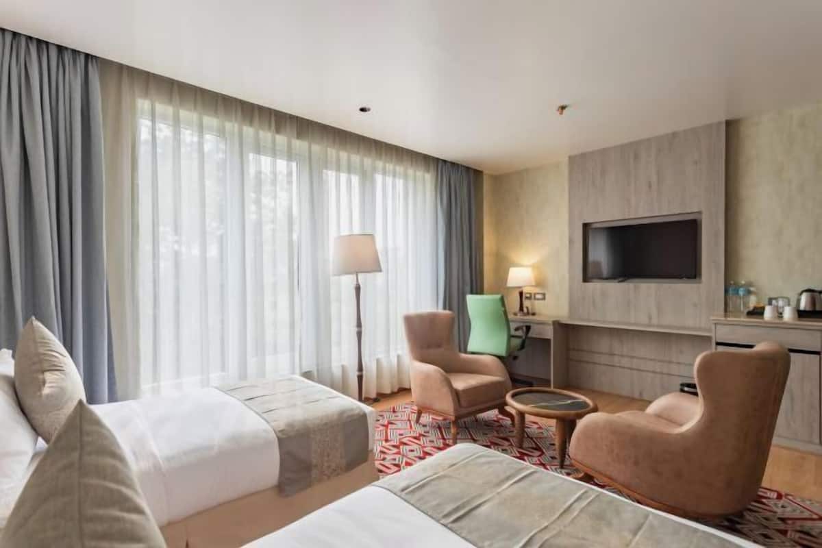 Roupas de cama antialérgicas, escrivaninha