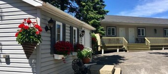 Motel Des Cascades: Whirlpool Superior Room