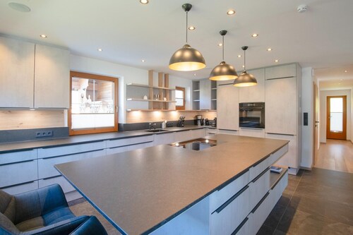 Exklusive Wohnung mit Garten und Whirlpool