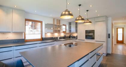 Exklusive Wohnung mit Garten und Whirlpool