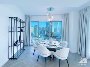 Apartment (2 Bedrooms) | Interior - Spacious 2B Apt With Full Marina Views - Delphine (Dubai)