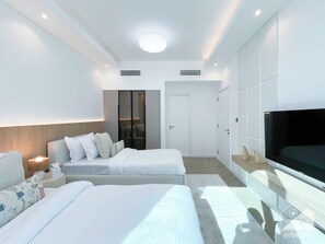 Apartment (2 Bedrooms) | Interior - Spacious 2B Apt With Full Marina Views - Delphine (Dubai)