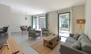 Cottage | Area keluarga | TV