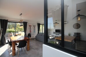 Interior - Villa Maegiu near DISNEY (Tigeaux)