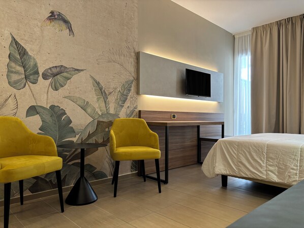 雙人房 | 隔音、免費無線上網