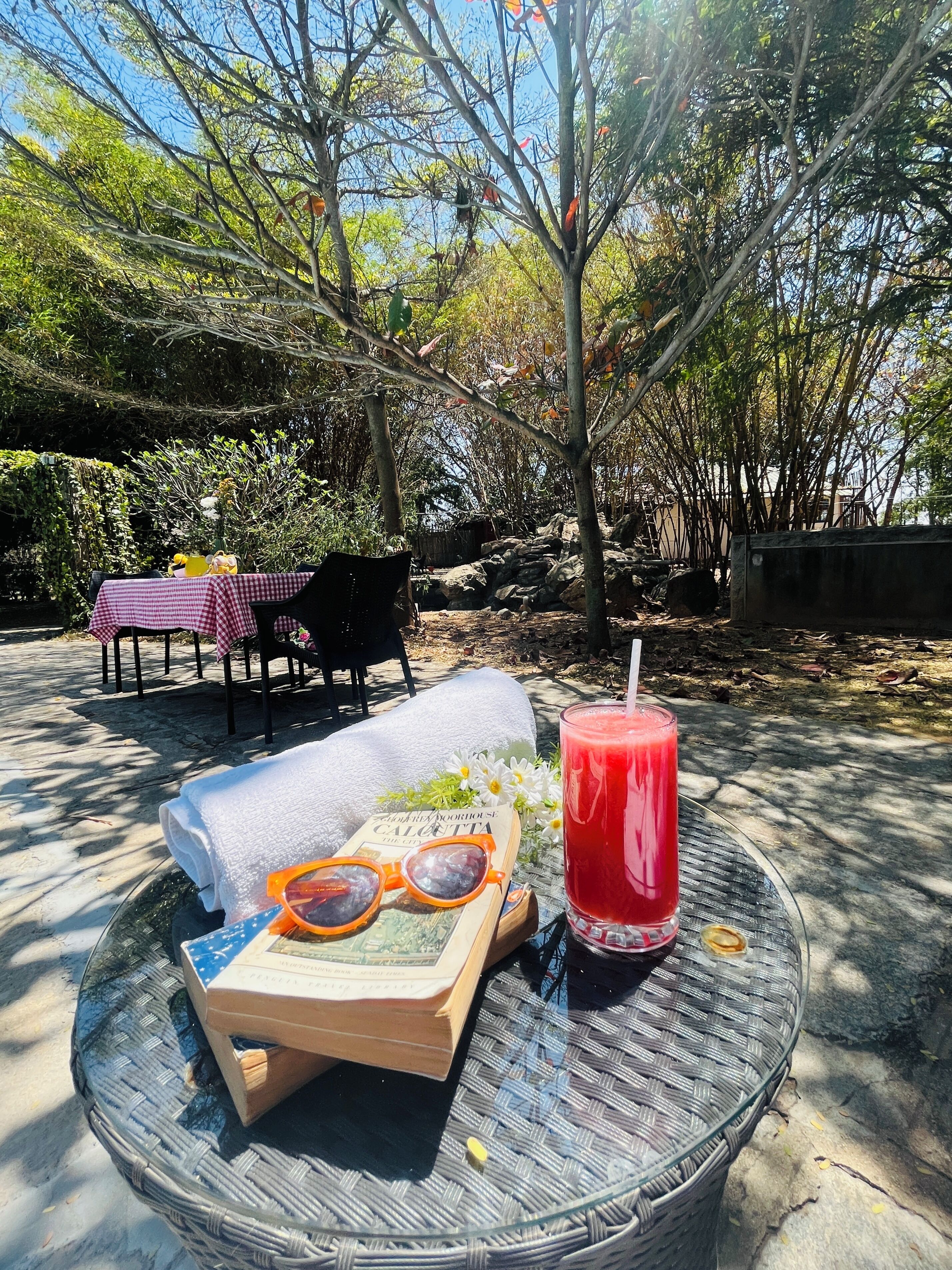 包含每日自助早餐