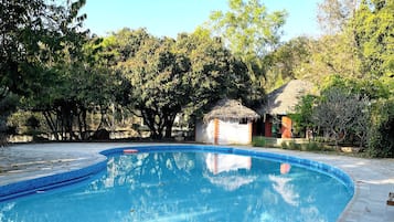 Seasonal outdoor pool
