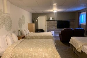 1 bedroom, WiFi, bed sheets