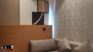 Premium Double Room, Balcony, Garden View | 1 bedroom, in-room safe, free WiFi