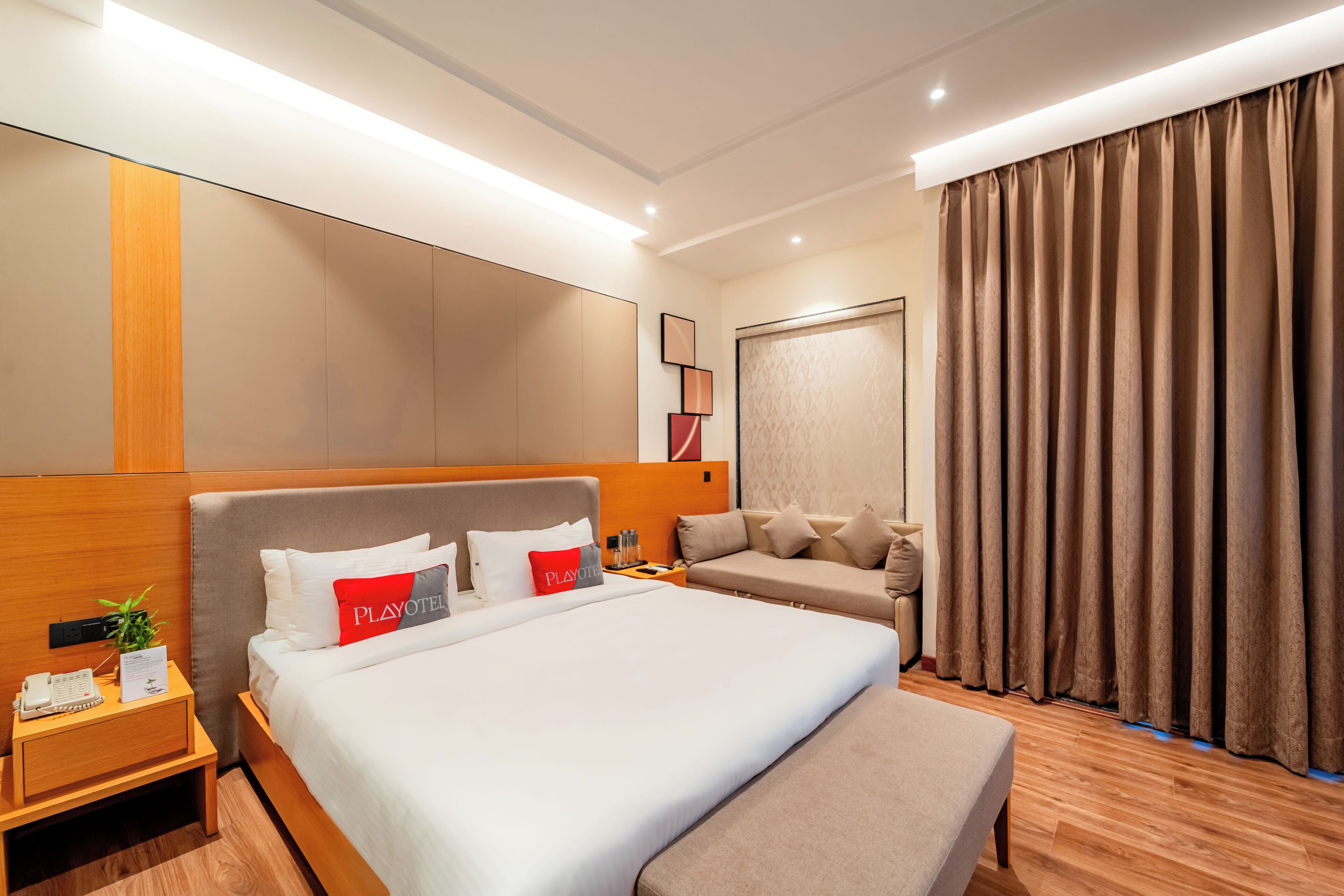 In-room safe, free WiFi