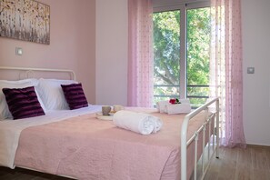 Apartment | 2 bedrooms - Filerimos City Center Apt in Ialysos Rhodes (Rhodes)