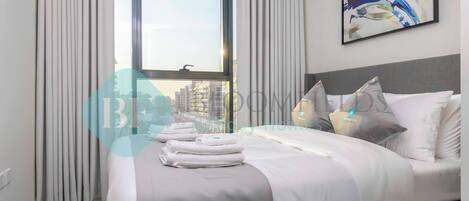 2 bedrooms, in-room safe, iron/ironing board, free WiFi