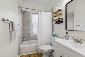 シャワー、ヘアドライヤー