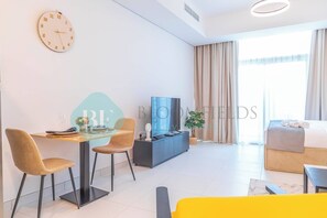 In-room safe, iron/ironing board, free WiFi, bed sheets
