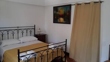 1 camera, Wi-Fi, lenzuola