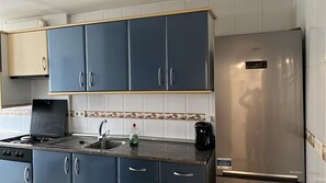 Microwave, stovetop