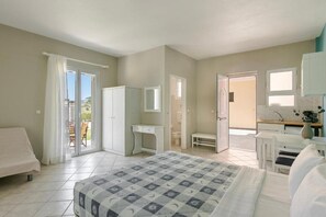 Estúdio conforto, 1 cama de casal e sofá-cama, sacada