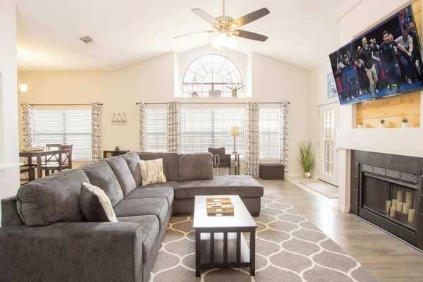TV, fireplace, offices