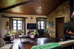 Living area - Casa Rural Dana (O Incio)