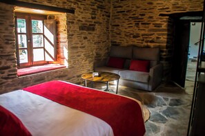 Awen, Habitacion Familiar con Vistas al Patio