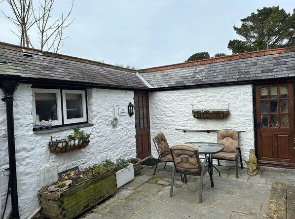 Outdoor dining - The Stable - Plymouth (Plymouth)