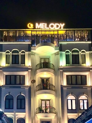 Front of property - Sapa Melody Hotel (Sa Pa)