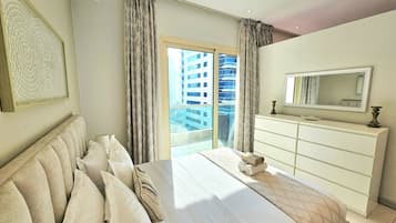 Bureau, fer et planche Ă repasser, lit parapluie, Wi-Fi gratuit