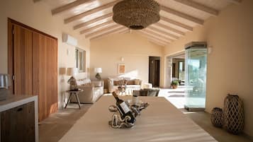 Vila, 4 kamar tidur, akses difabel, Boleh Merokok | Ruang keluarga