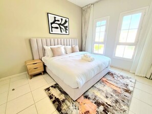 2 bedrooms, desk, iron/ironing board, travel crib