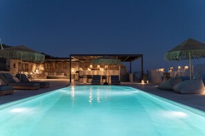 Seasonal outdoor pool - Makani Suites (Mykonos)