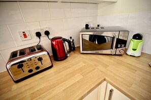 Interior detail - Henry's Guesthouse (Bath)
