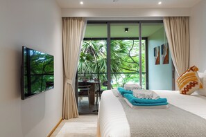 Deluxe Apartment, 3 Bedrooms | 1 bedroom, in-room safe, individually decorated, individually furnished