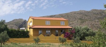 Self-catering in southern Peloponnese