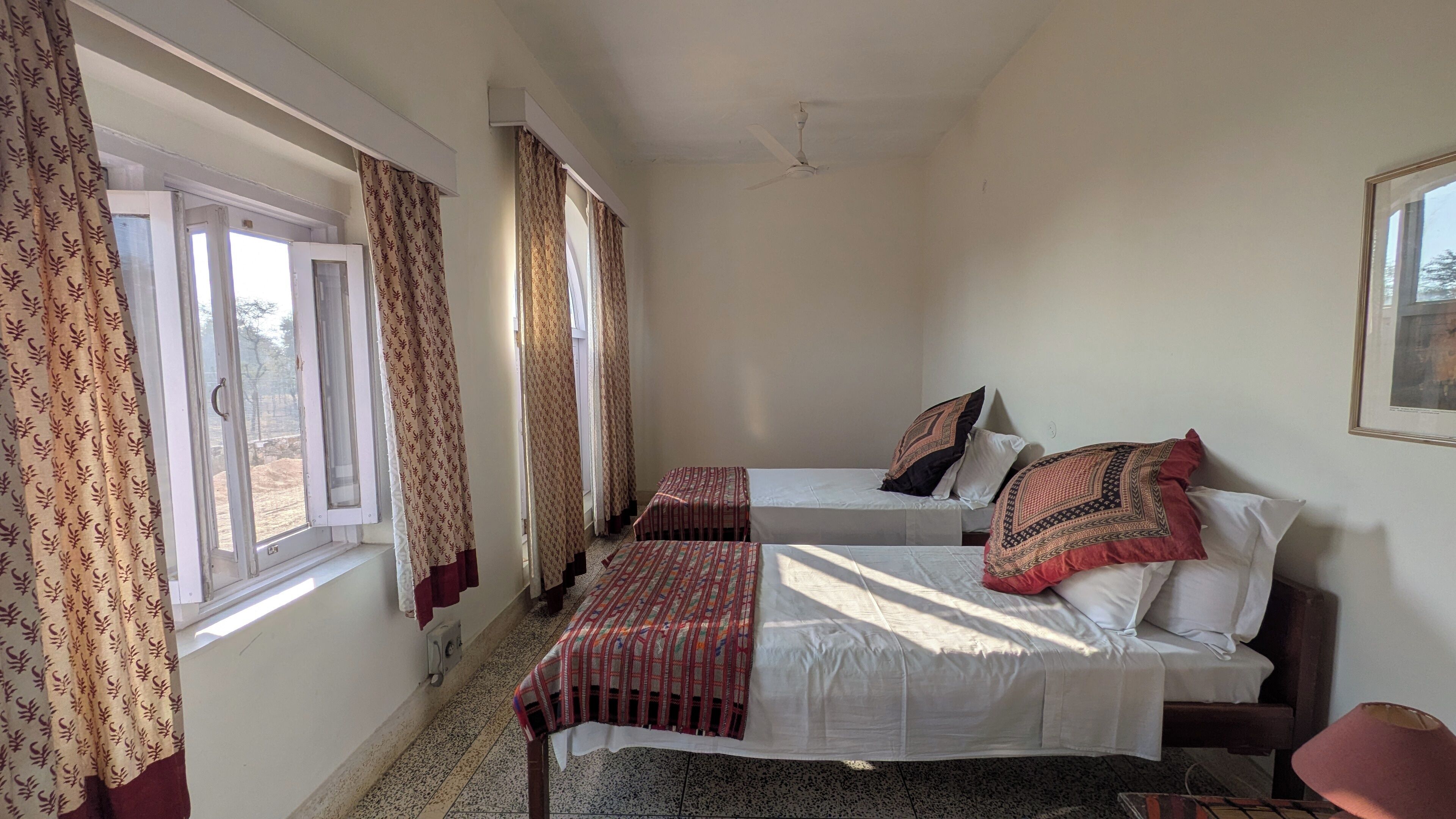 Desk, laptop workspace, free WiFi, bed sheets